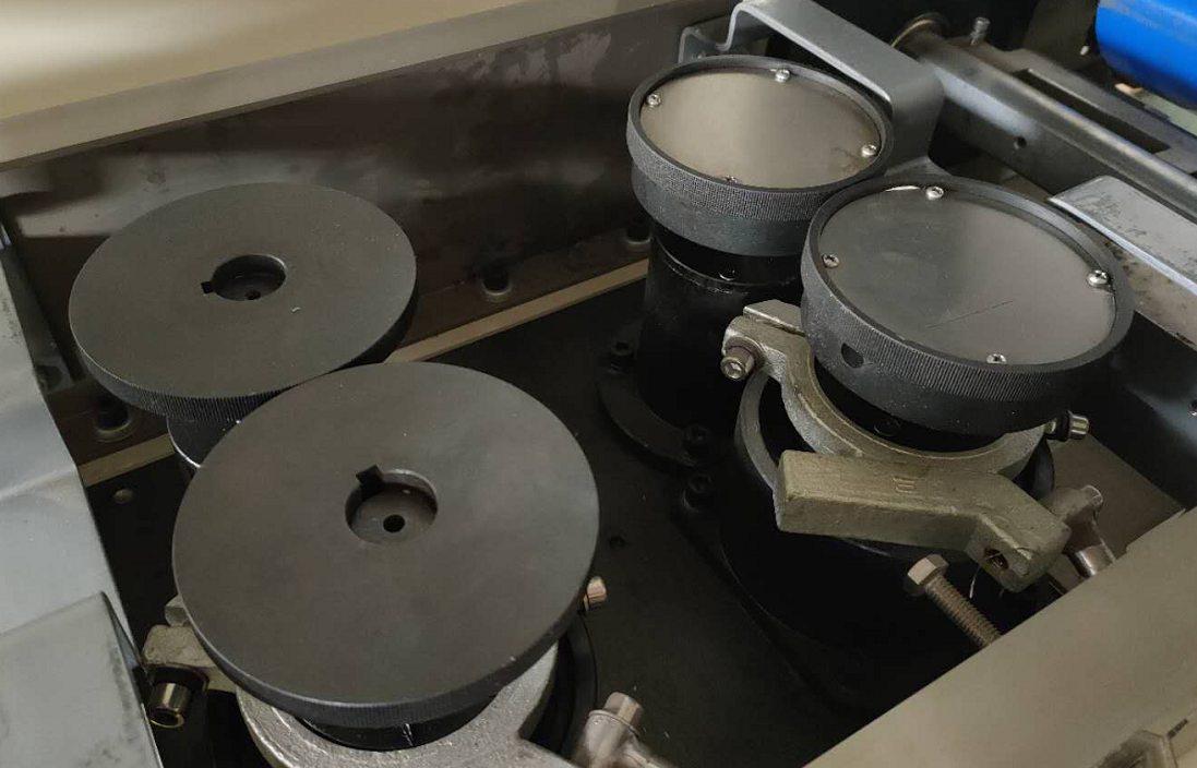 Machine à emballer le pain
